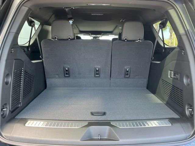 New 2026 GMC Yukon XL Denali w/ Sun & Power Step Package AWD/4WD image 16