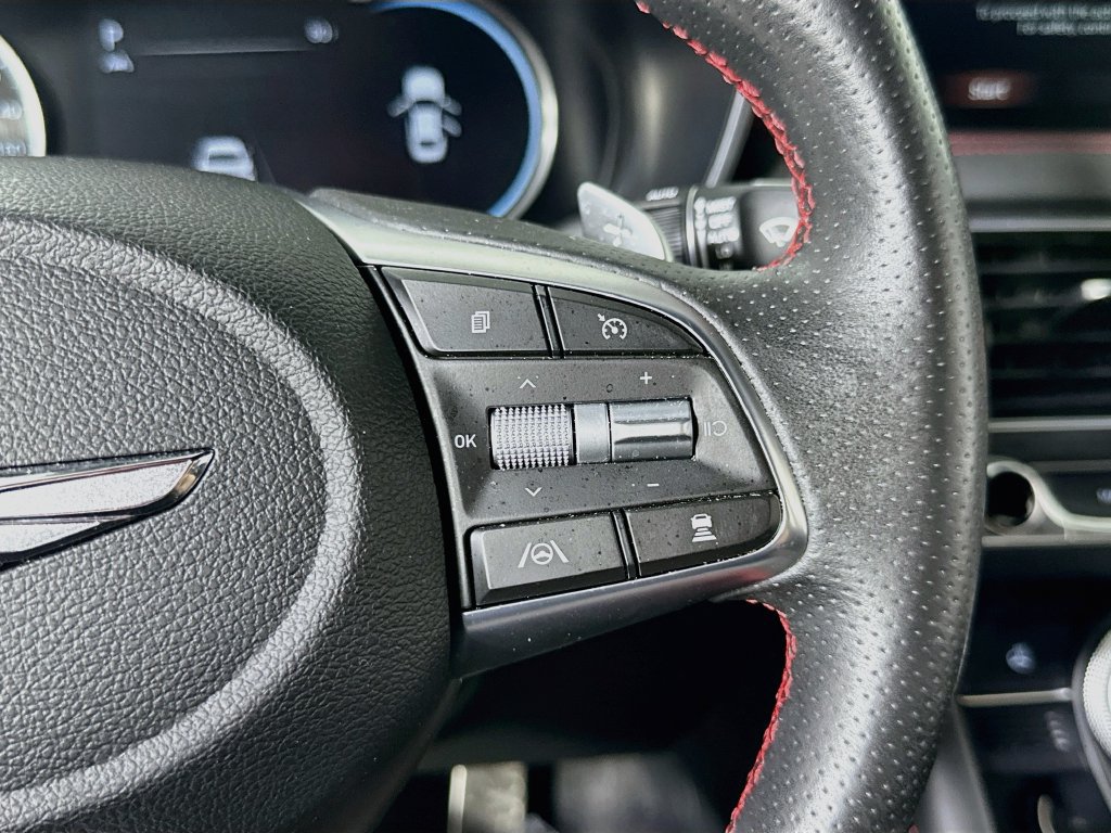 Used 2023 Genesis G70 3.3T w/ Sport Prestige Package RWD image 26