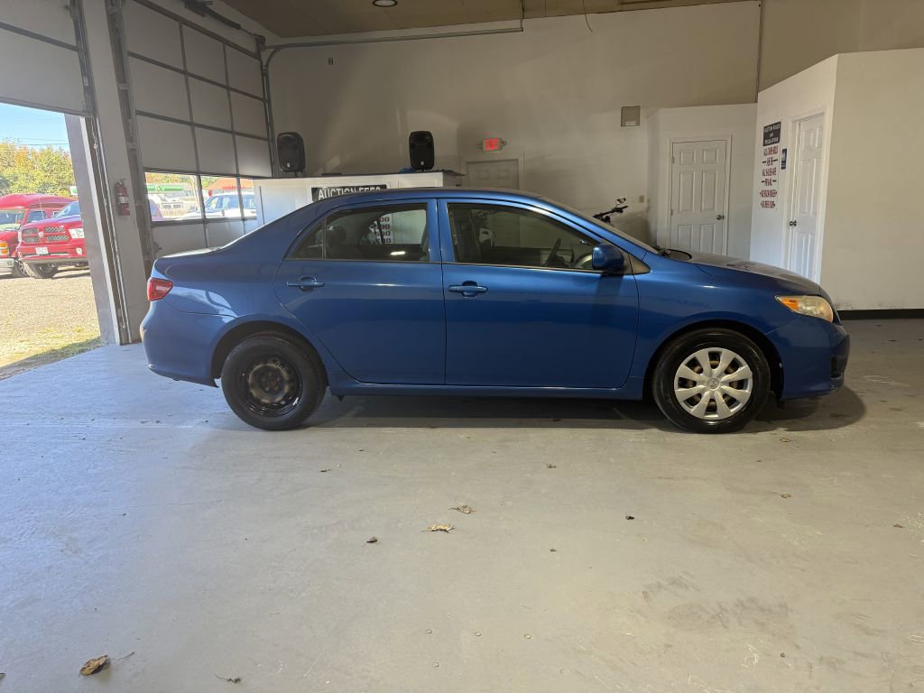 Used 2009 Toyota Corolla image 2