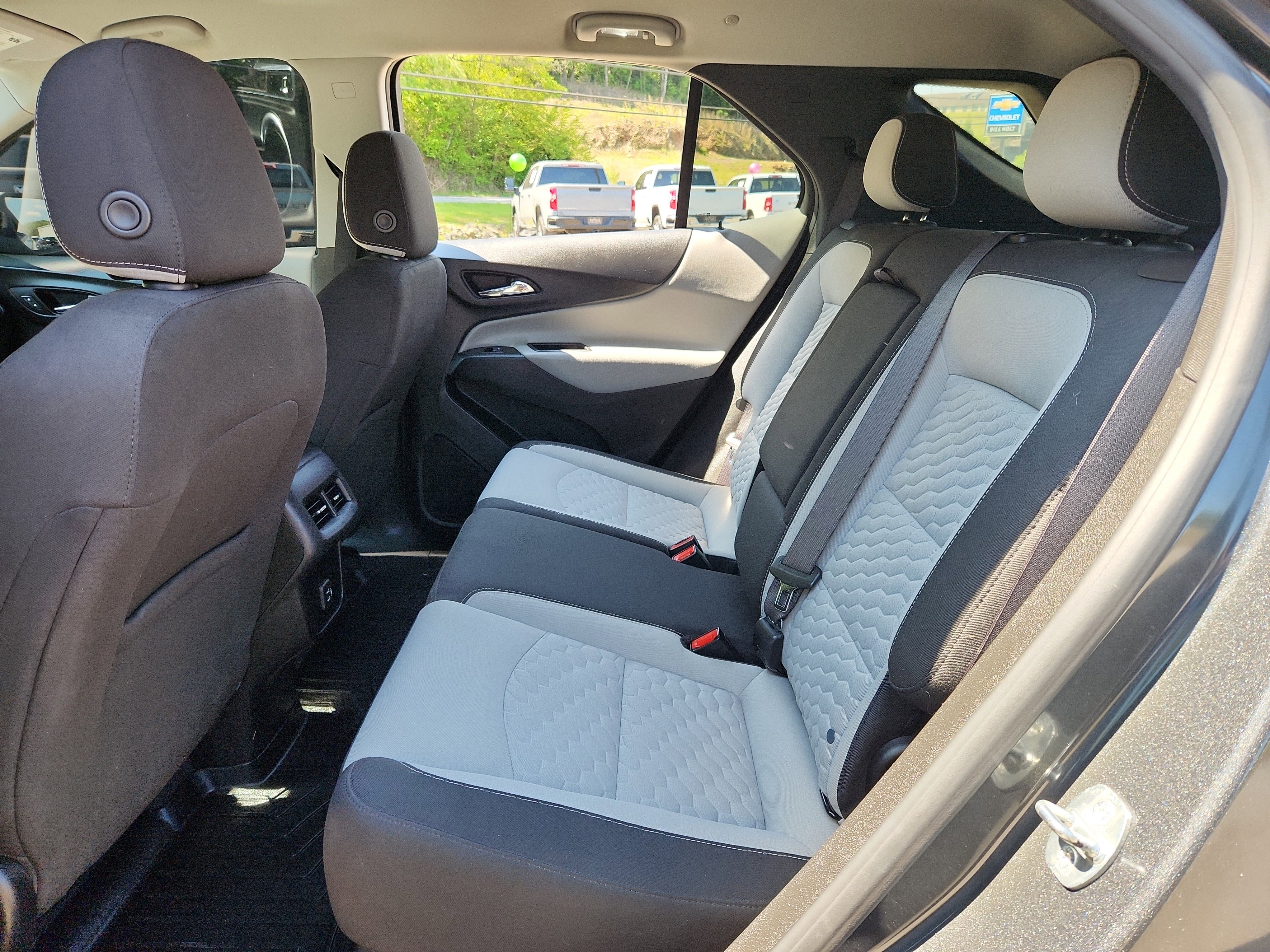 Used 2021 Chevrolet Equinox LS w/ LS Convenience Package FWD image 37