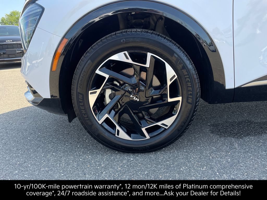 Certified 2025 Kia Sportage SX AWD/4WD image 27