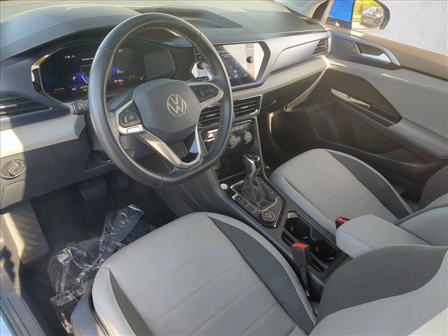 Used 2024 Volkswagen Taos SE AWD/4WD image 9