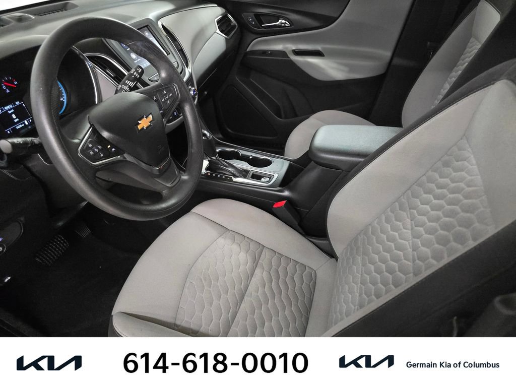 Used 2021 Chevrolet Equinox LS w/ LS Convenience Package image 18