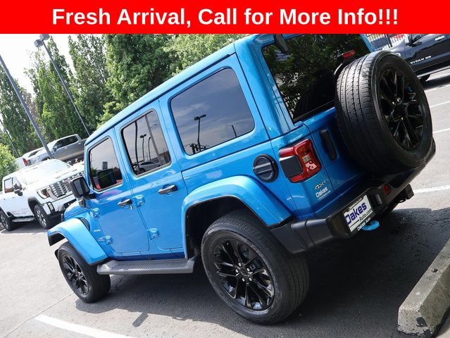 Used 2022 Jeep Wrangler Unlimited Sahara AWD/4WD image 6