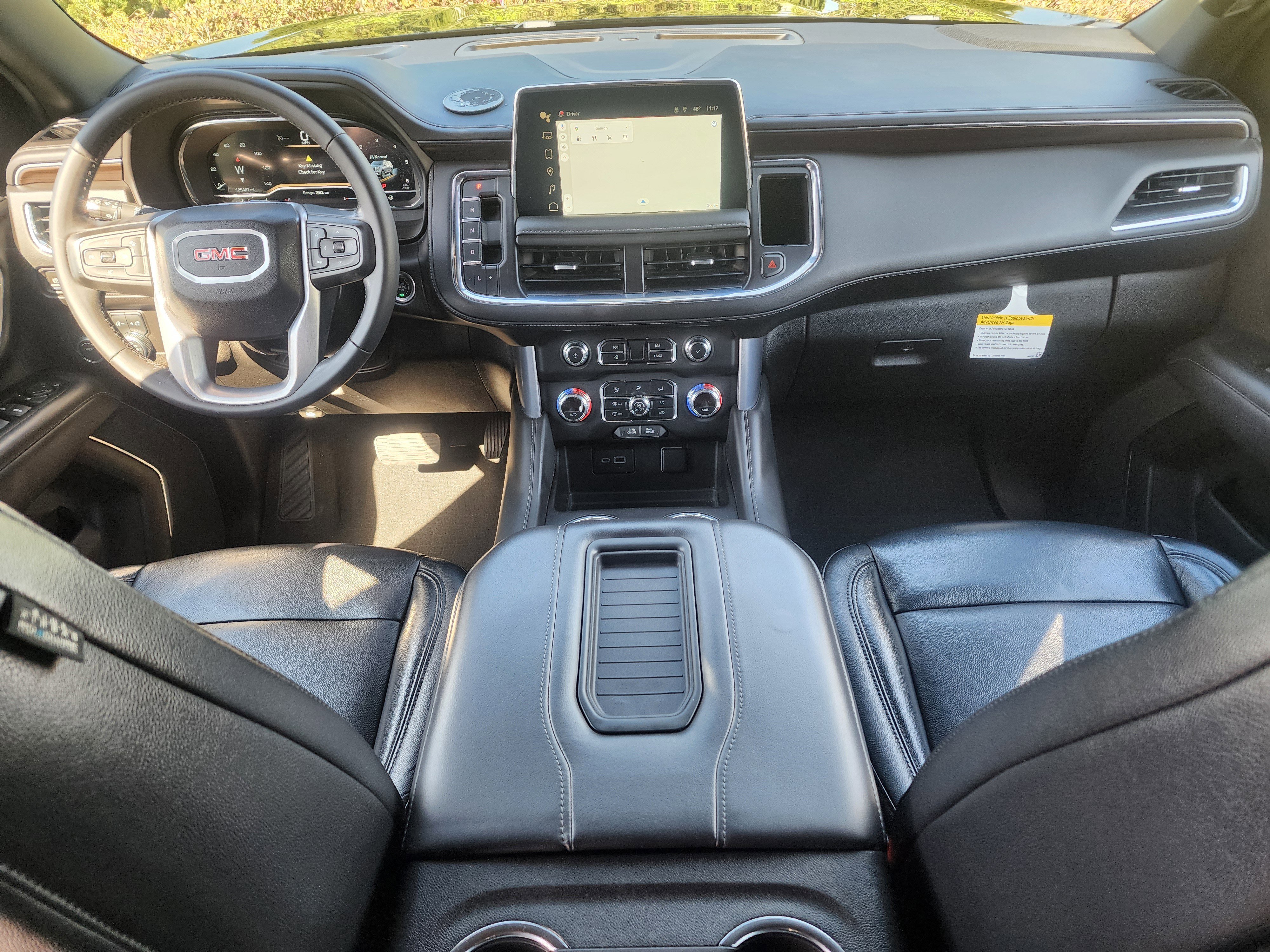 Used 2022 GMC Yukon XL SLE image 19