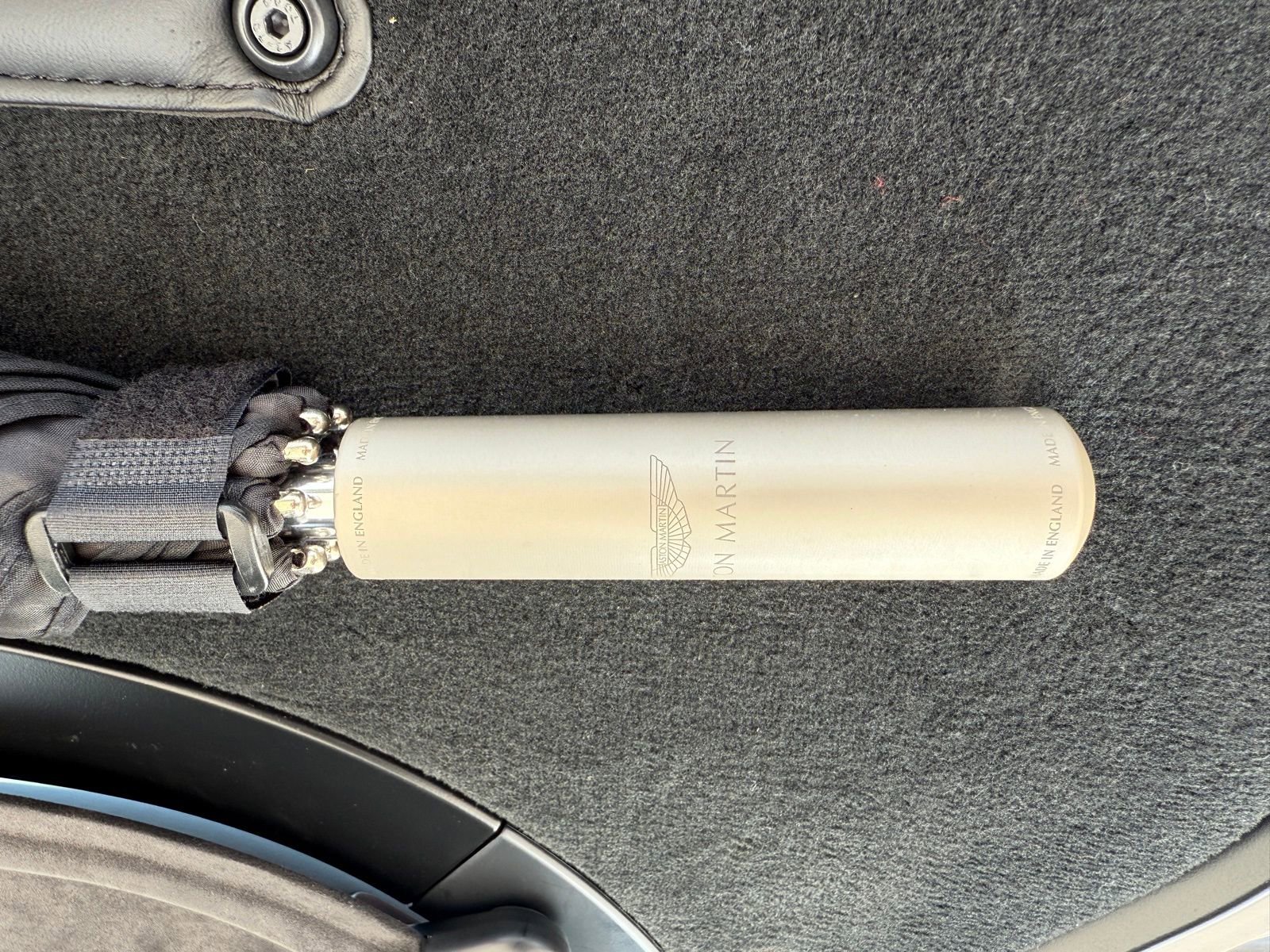 Used 2019 Aston Martin V8 Vantage Coupe image 32