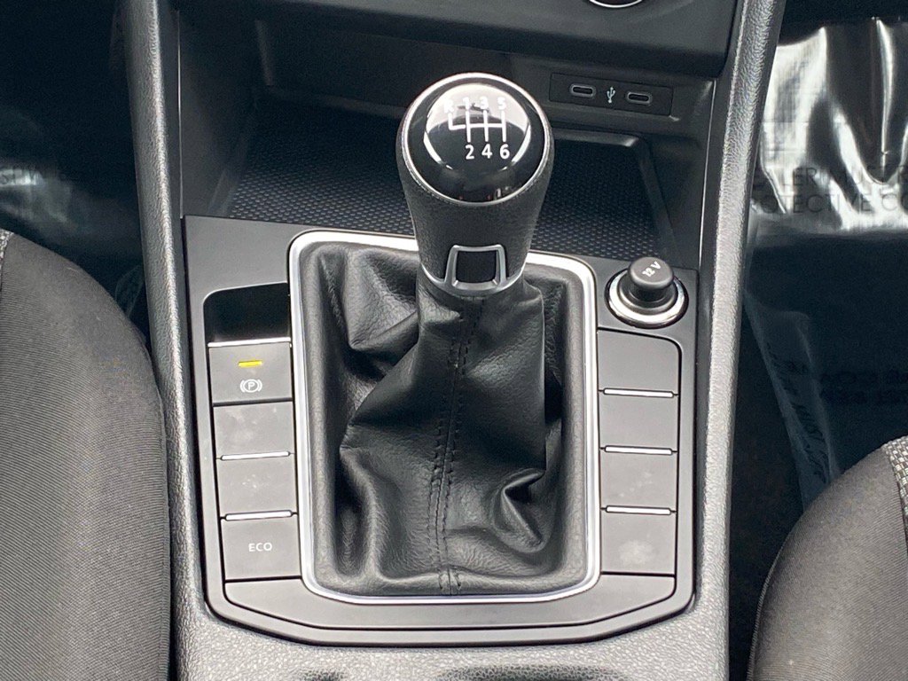 Used 2021 Volkswagen Jetta S image 10