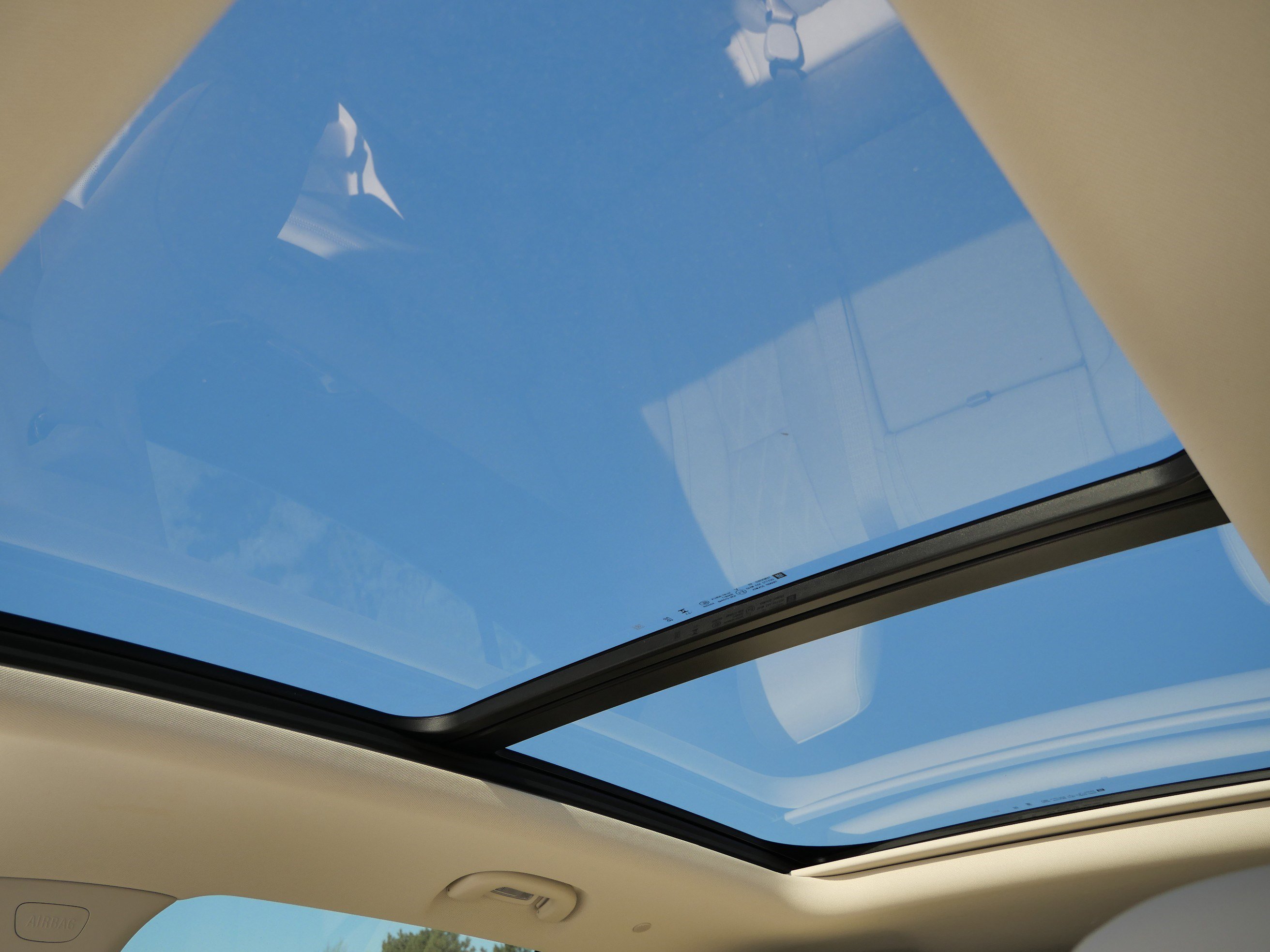 Used 2023 Buick Envision Avenir image 34