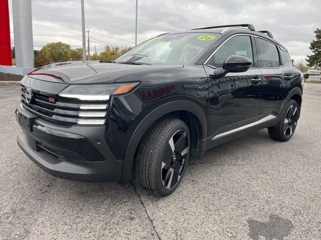 New 2026 Nissan Kicks SR w/ Cold Weather Package image 3