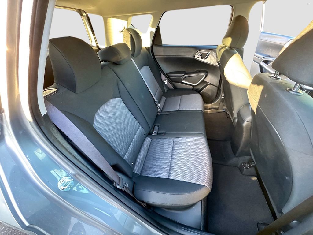 Used 2024 Kia Soul LX w/ Option Group 015 image 24