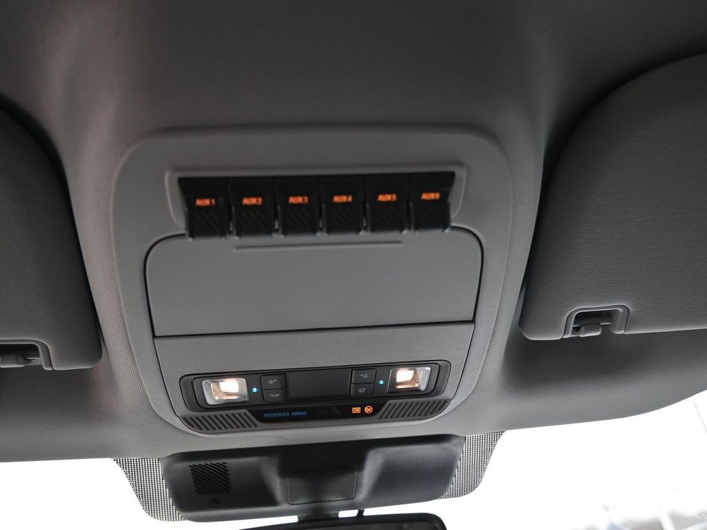 Used 2024 Ford F550 2WD SuperCab Super Duty image 77