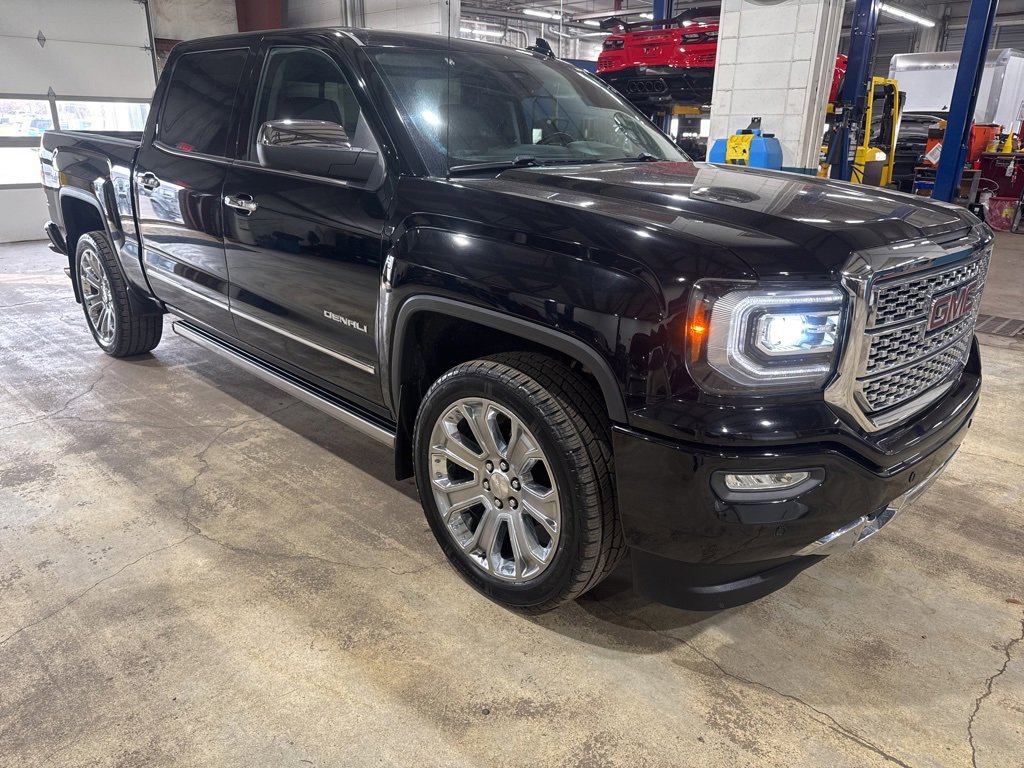 Used 2017 GMC Sierra 1500 Denali w/ Denali Ultimate Package image 5