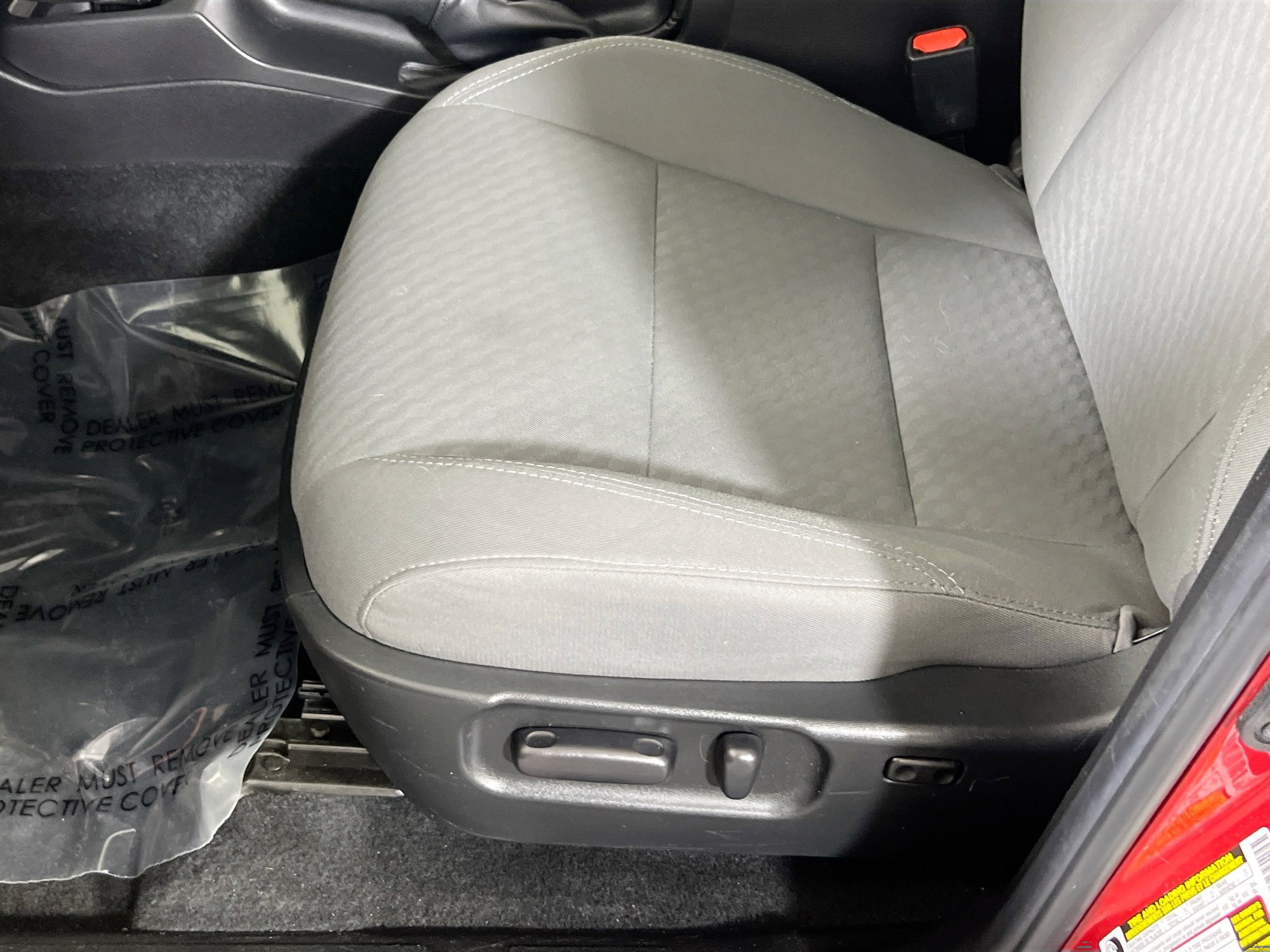 Used 2022 Toyota Tacoma SR5 image 18