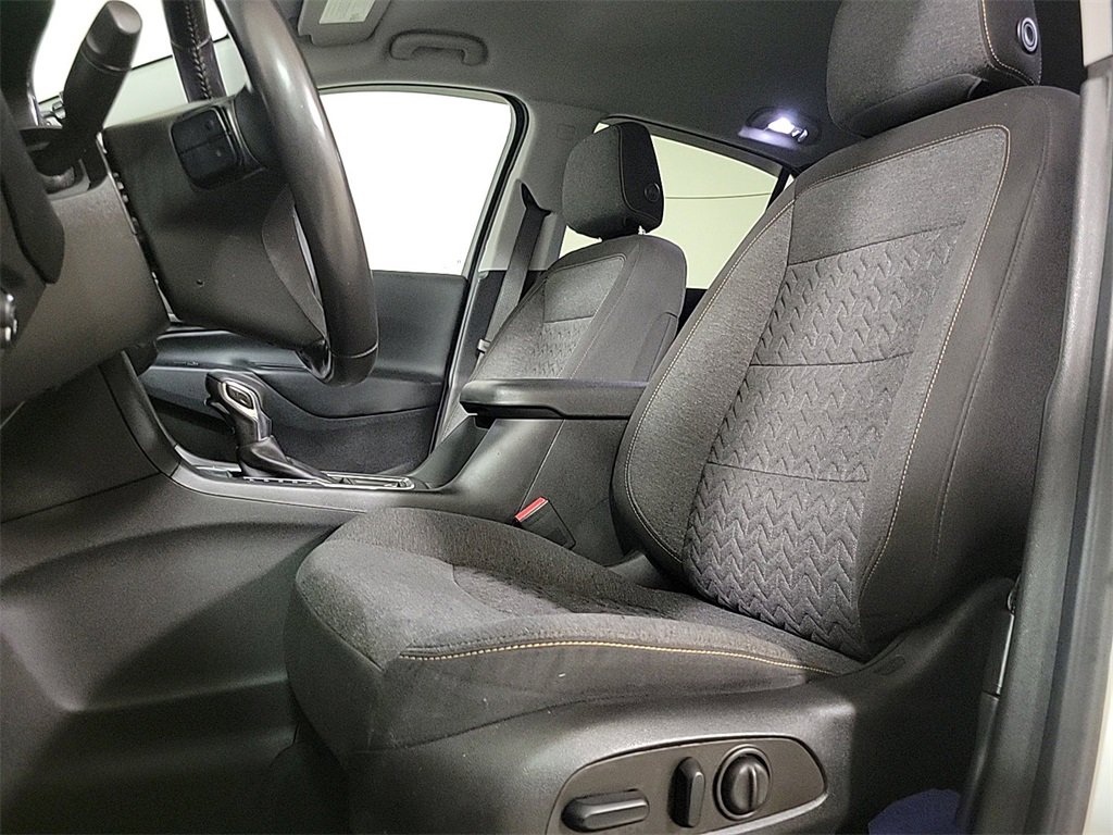 Certified 2022 Chevrolet Equinox LT image 10