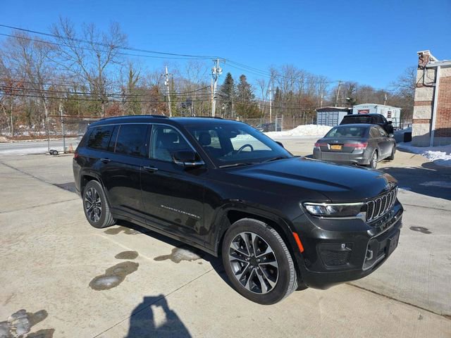 Used 2022 Jeep Grand Cherokee L Overland image 1