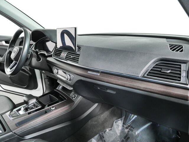 Used 2021 Audi Q5 2.0T Premium Plus w/ Premium Plus Package AWD/4WD image 24