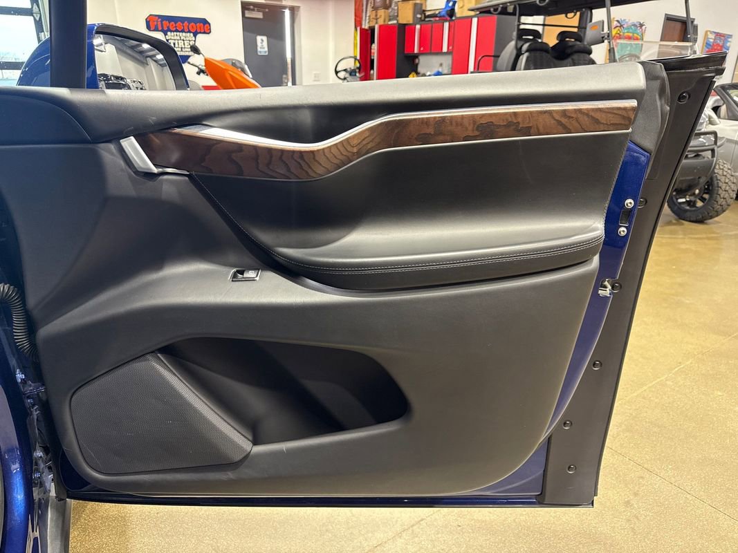 Used 2016 Tesla Model X Performance image 57