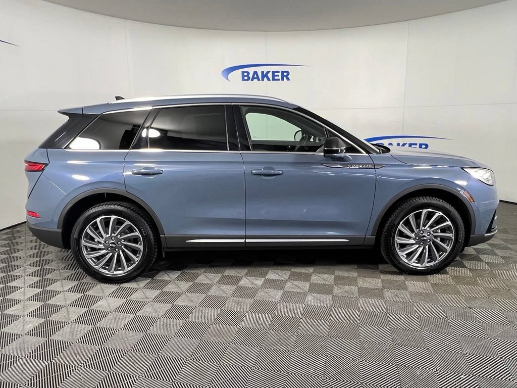 Used 2023 Lincoln Corsair Reserve w/ Equipment Group 201A AWD/4WD image 7