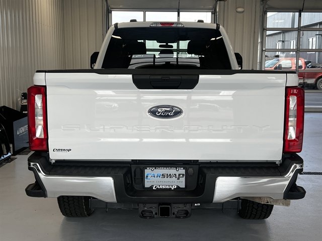 Used 2024 Ford F250 XLT image 4