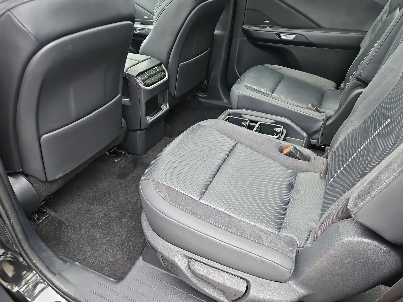 Used 2024 Lexus TX 350 FWD w/ Technology Package image 34