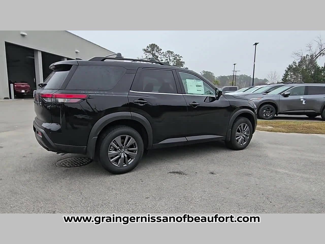 New 2026 Nissan Pathfinder SV FWD image 37
