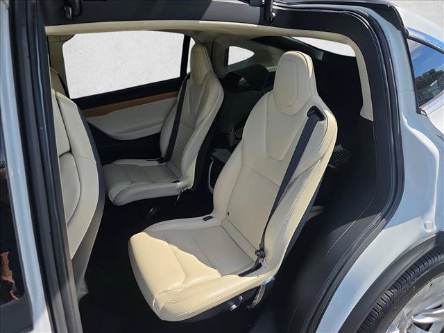 Used 2018 Tesla Model X 75D AWD/4WD image 14