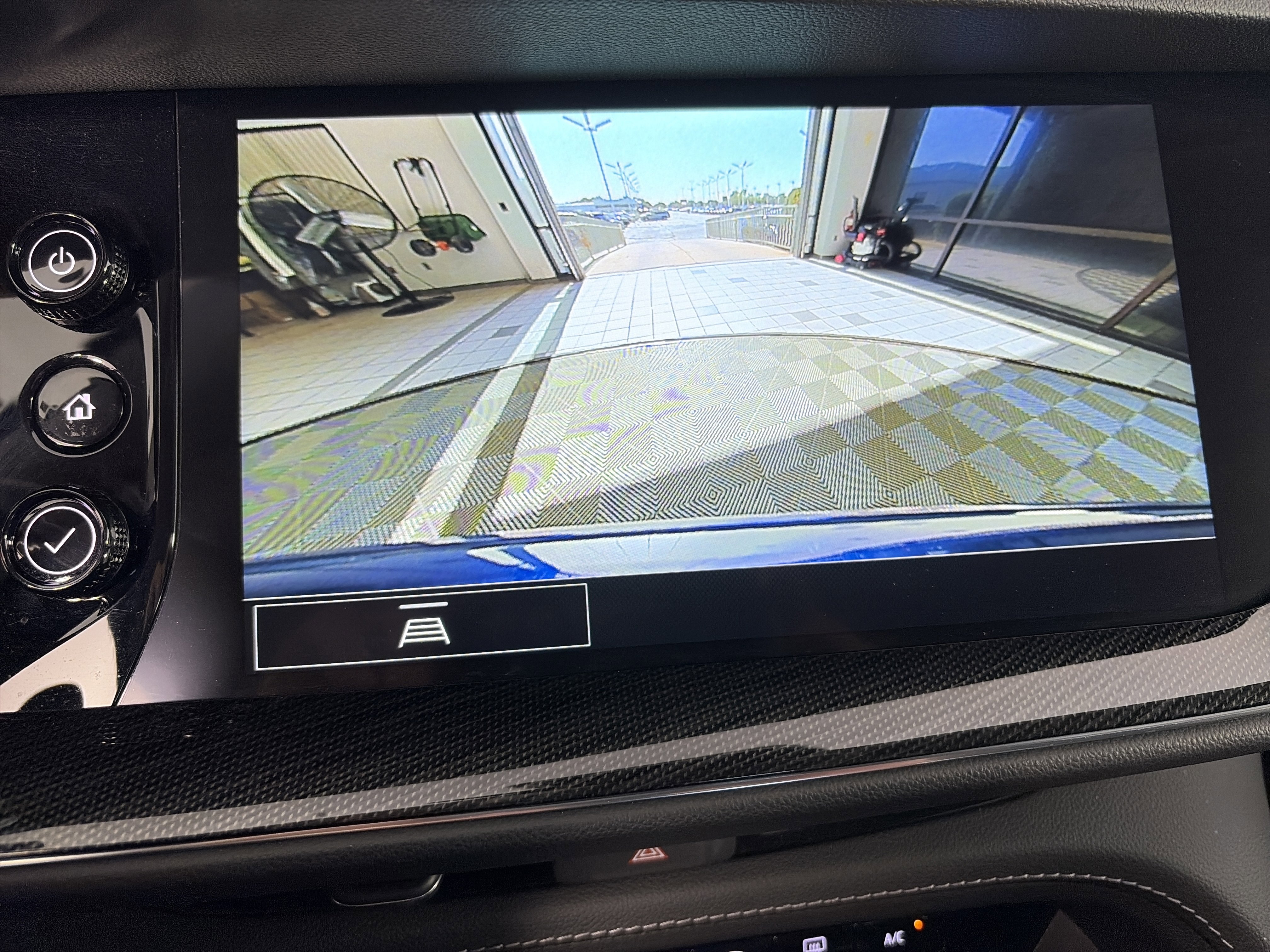 Used 2023 Buick Envision Essence AWD/4WD image 22