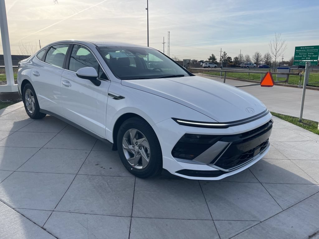 New 2026 Hyundai Sonata SE FWD image 7