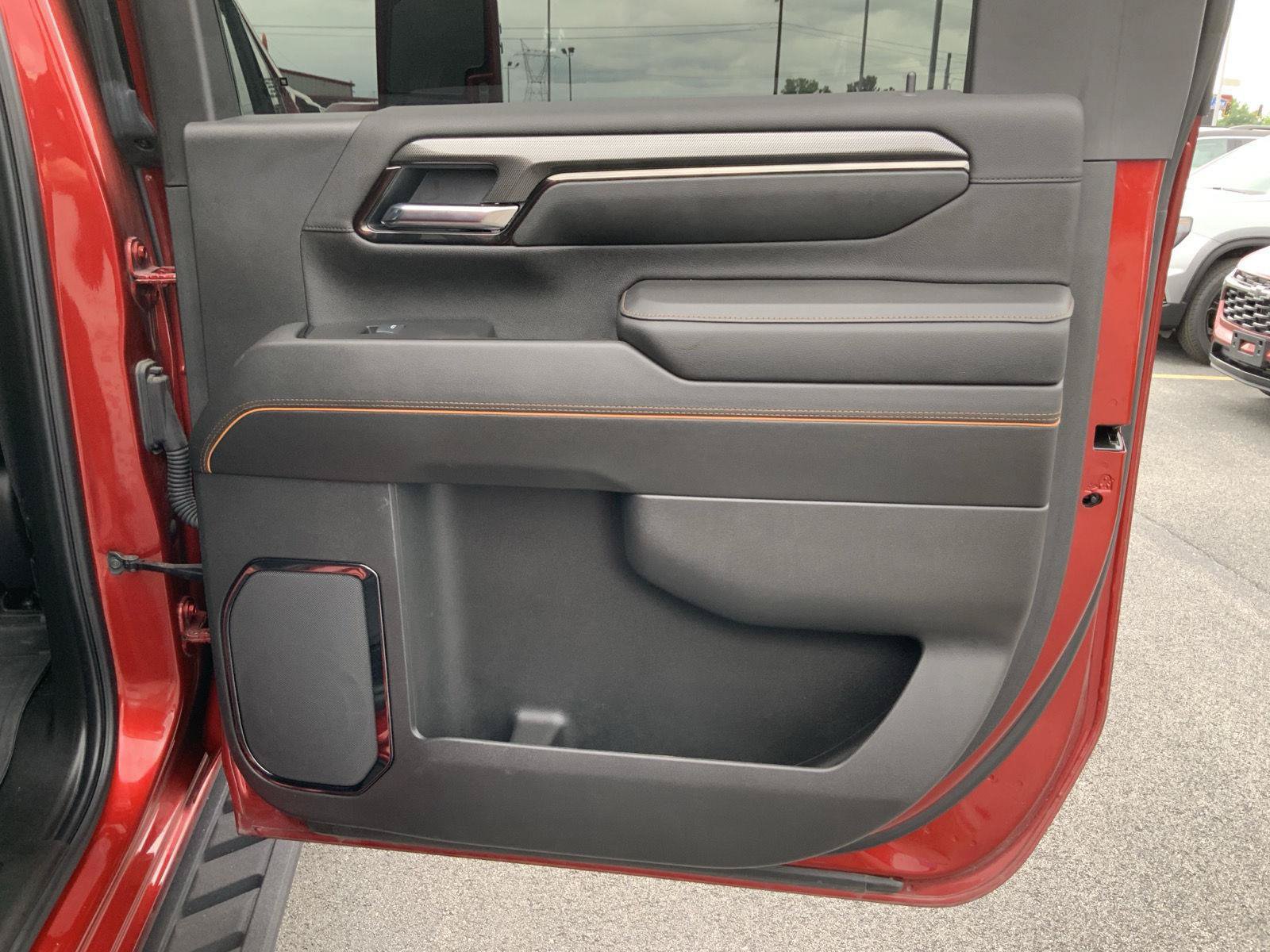 Used 2025 GMC Sierra 2500 AT4 w/ AT4 Premium Plus Package AWD/4WD image 66