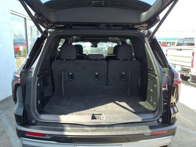 Used 2024 Chevrolet Traverse Z71 w/ Enhanced Driving Package image 19