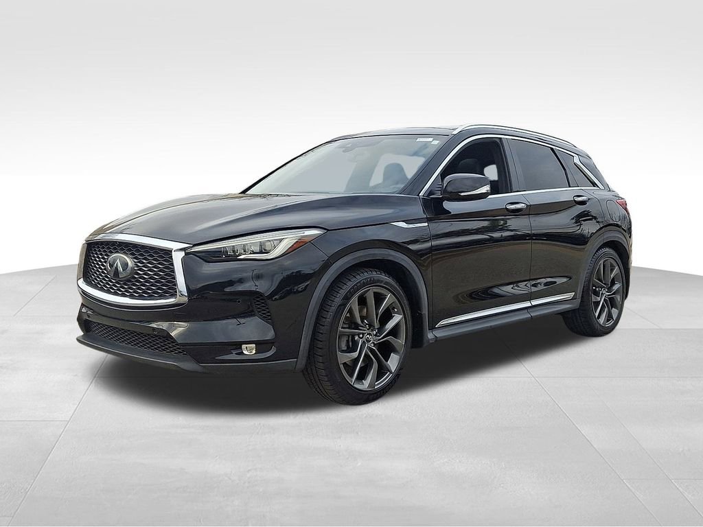 Used 2019 INFINITI QX50 Essential w/ Sensory Package image 3