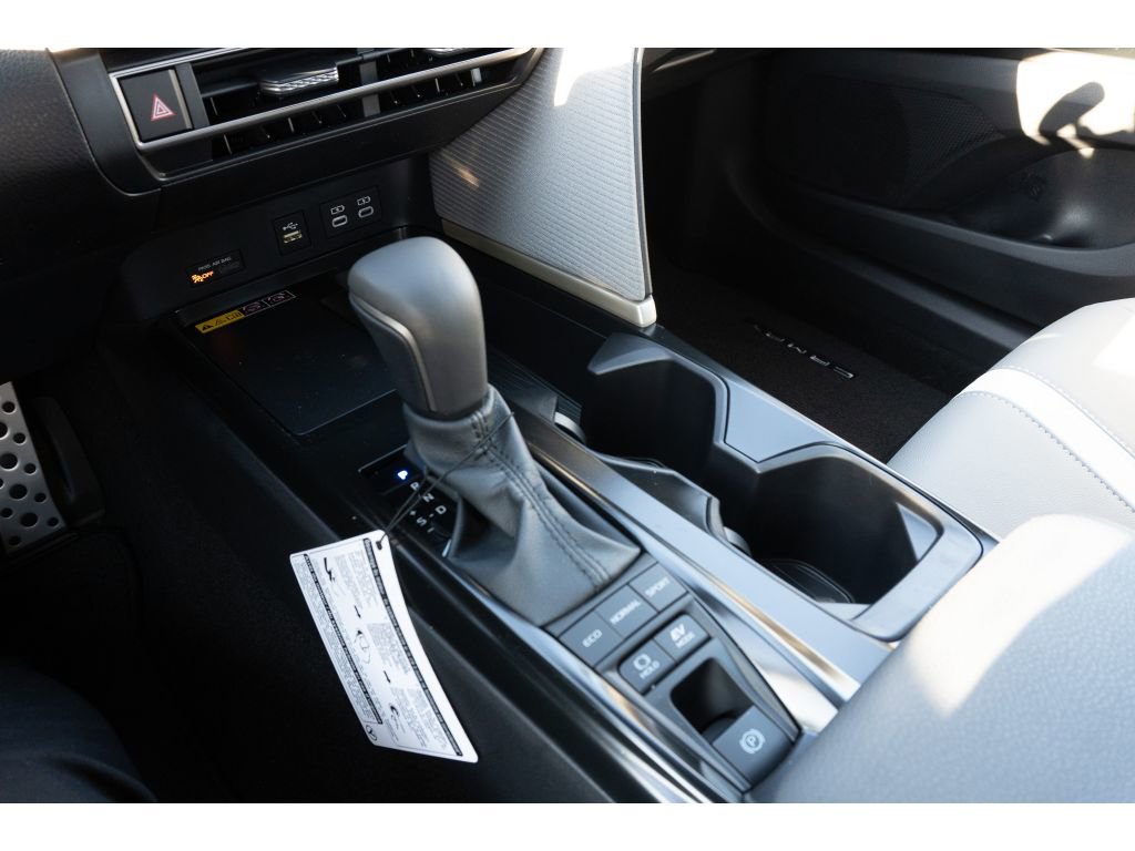 Used 2026 Toyota Camry SE w/ Convenience Package image 31
