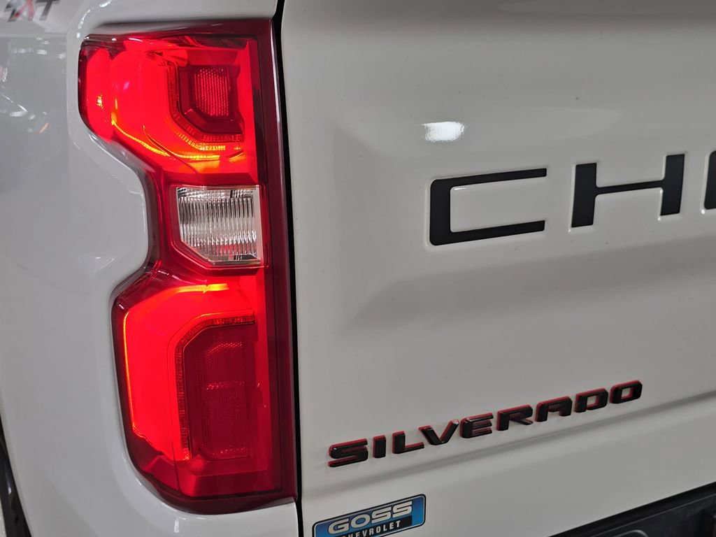Used 2024 Chevrolet Silverado 1500 RST w/ Redline Edition image 31