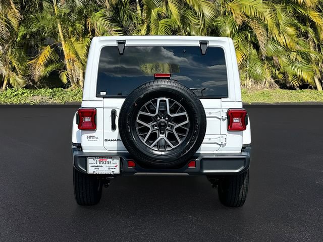 New 2026 Jeep Wrangler Unlimited Sahara AWD/4WD image 4