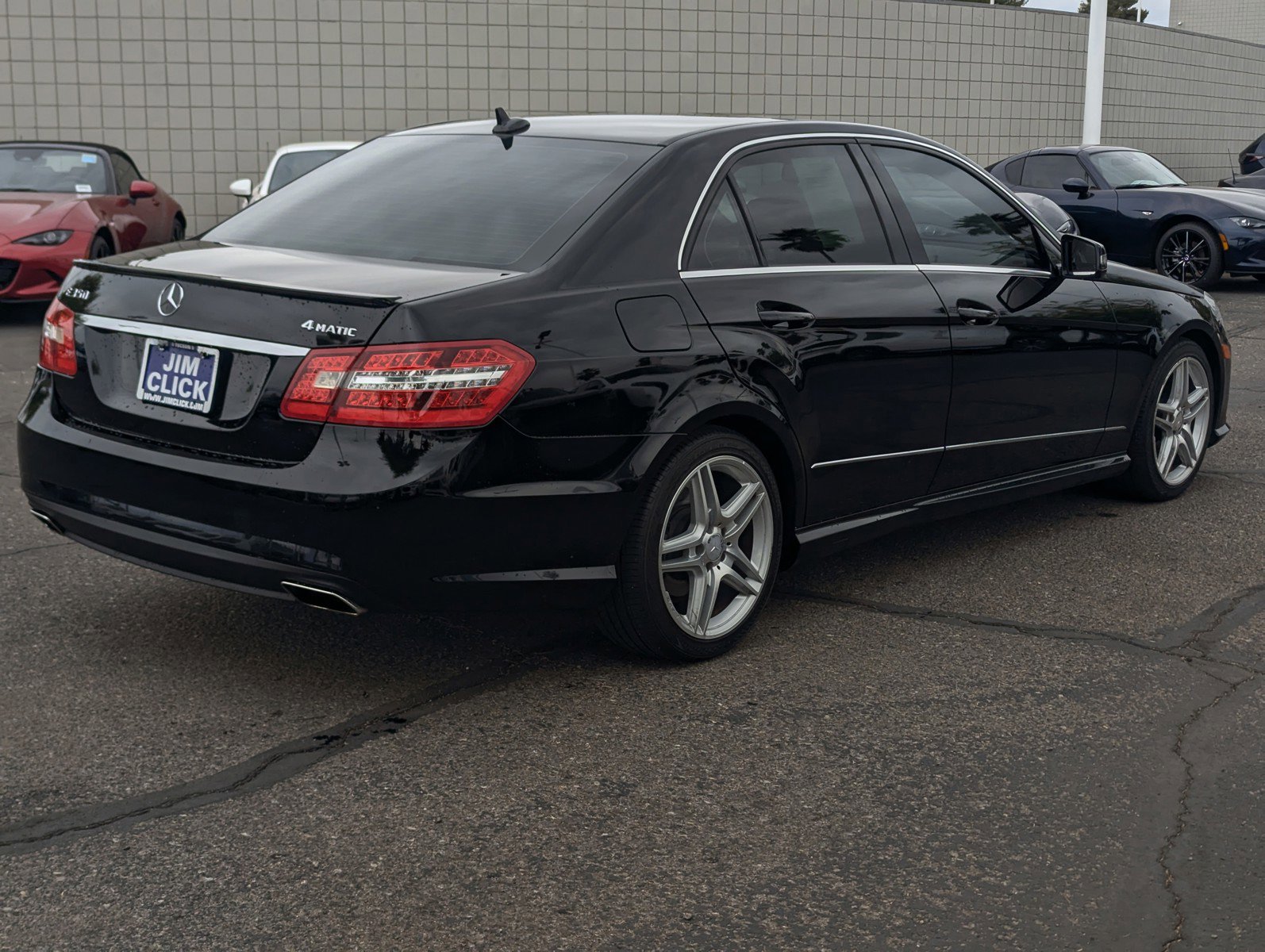 Used 2013 Mercedes-Benz E 350 4MATIC Sedan image 2