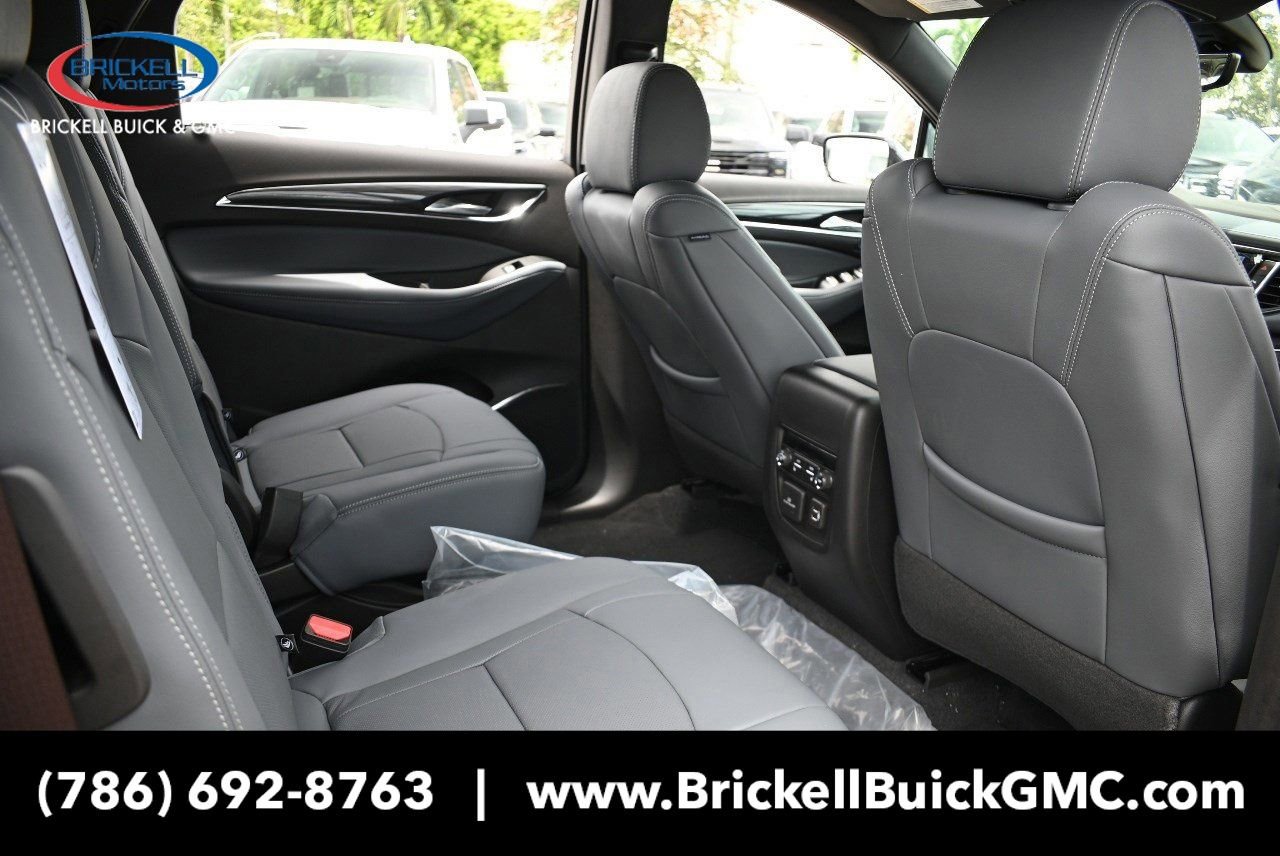 New 2024 Buick Enclave Premium image 18