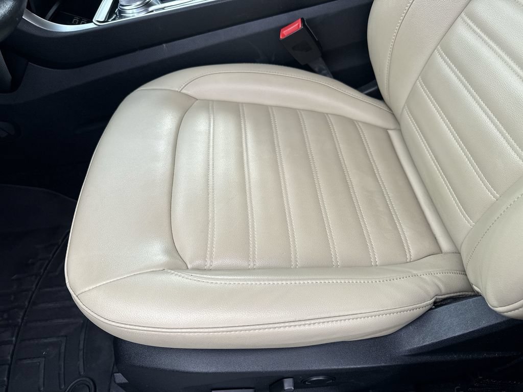 Used 2020 Ford Edge SEL w/ Convenience Package AWD/4WD image 9
