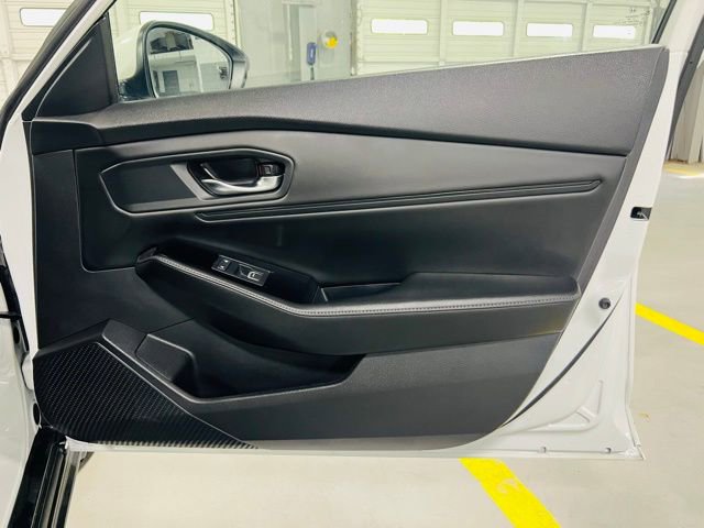Used 2023 Honda Accord Touring image 39