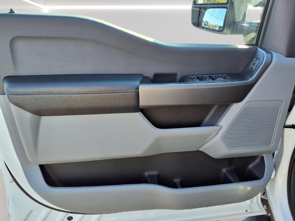Used 2025 Ford F250 XLT AWD/4WD image 15