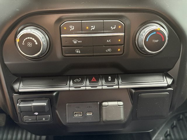 Used 2022 Chevrolet Silverado 2500 LT AWD/4WD image 14