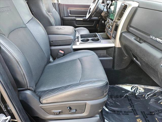 Used 2014 RAM 2500 Laramie w/ Black Appearance Group AWD/4WD image 26