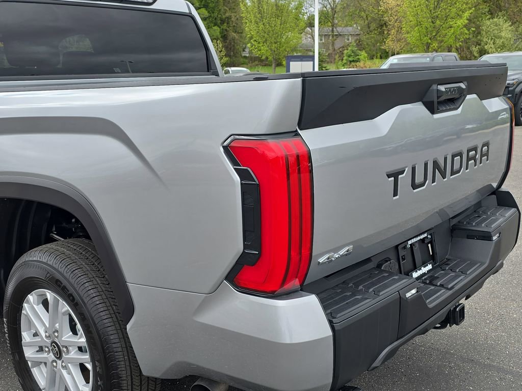 Used 2026 Toyota Tundra SR5 AWD/4WD image 35