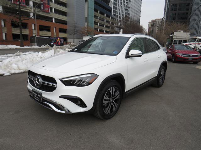 Used 2025 Mercedes-Benz GLA 250 4MATIC image 1
