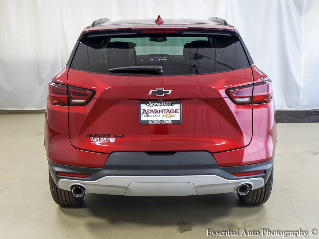 New 2026 Chevrolet Blazer LT w/ Convenience Package AWD/4WD image 6