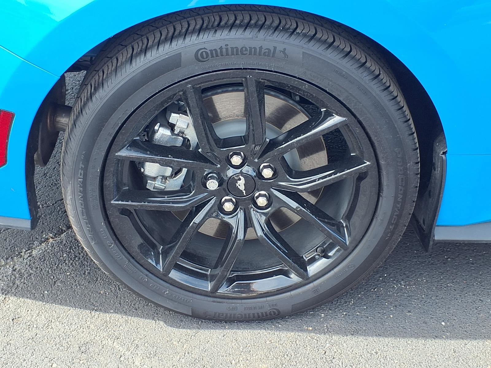 Used 2025 Ford Mustang GT Premium RWD image 25