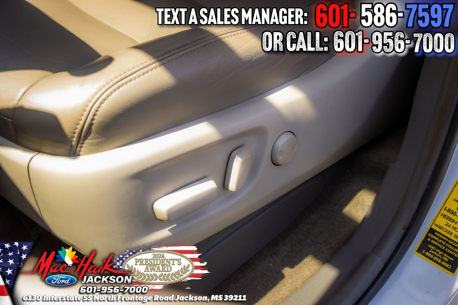 Used 2019 Toyota Sienna XLE w/ XLE Navigation Package FWD image 7