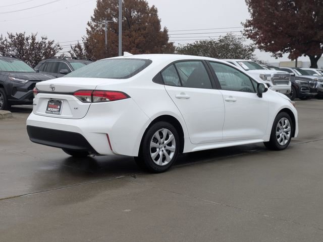 Used 2023 Toyota Corolla LE image 6