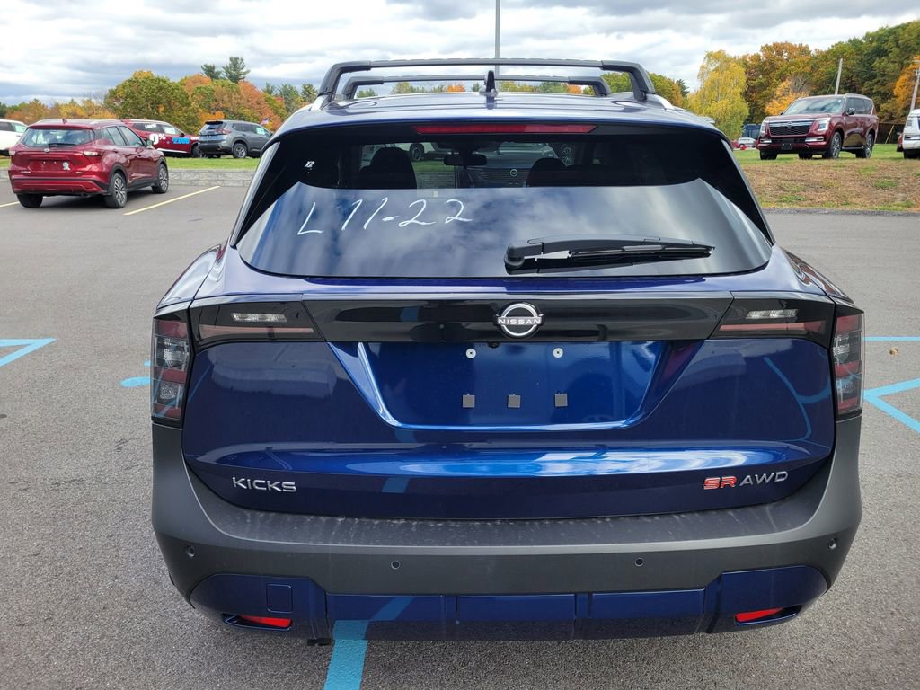 New 2026 Nissan Kicks SR w/ Cold Weather Package image 7