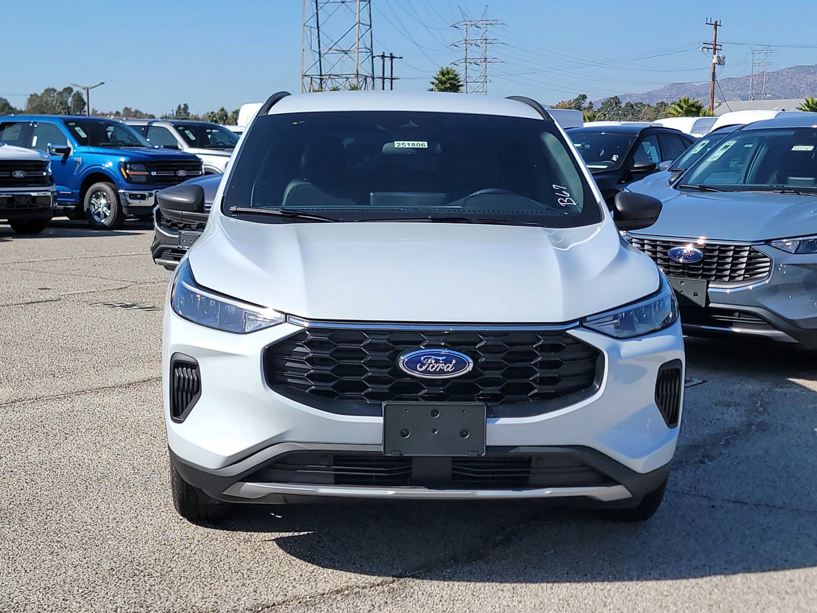 New 2025 Ford Escape ST-Line w/ Tech Pack #1 image 2