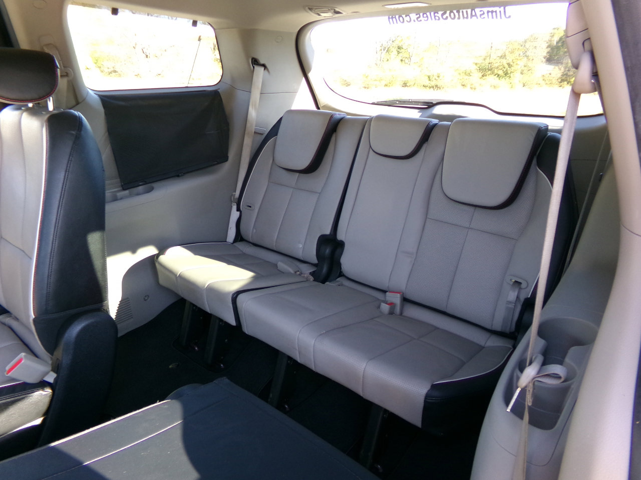 Used 2020 Kia Sedona EX image 19